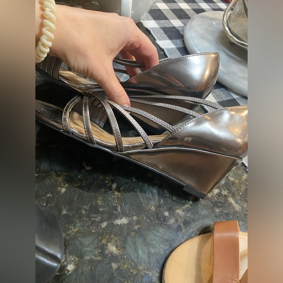 Sandal Dump! Pick whichever you like! Naturalizer & more! - Picture 11 of 11